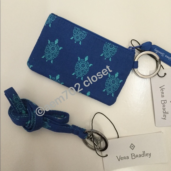 Vera Bradley Handbags - NWT VERA BRADLEY ZIP ID SET